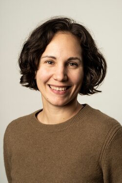 laura-schoni